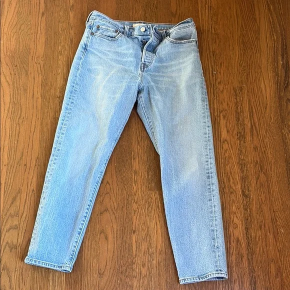 Levi’s women’s wedgie jean size 29 - Picture 1 of 6